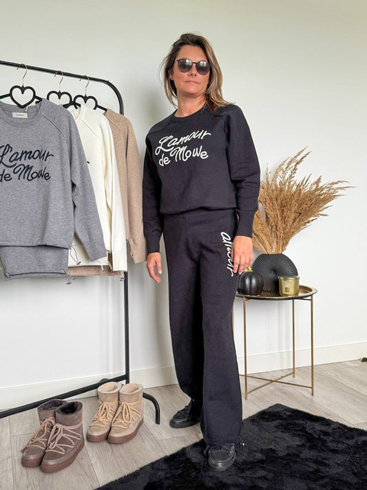 Dres dzianinowy ze ściągaczami