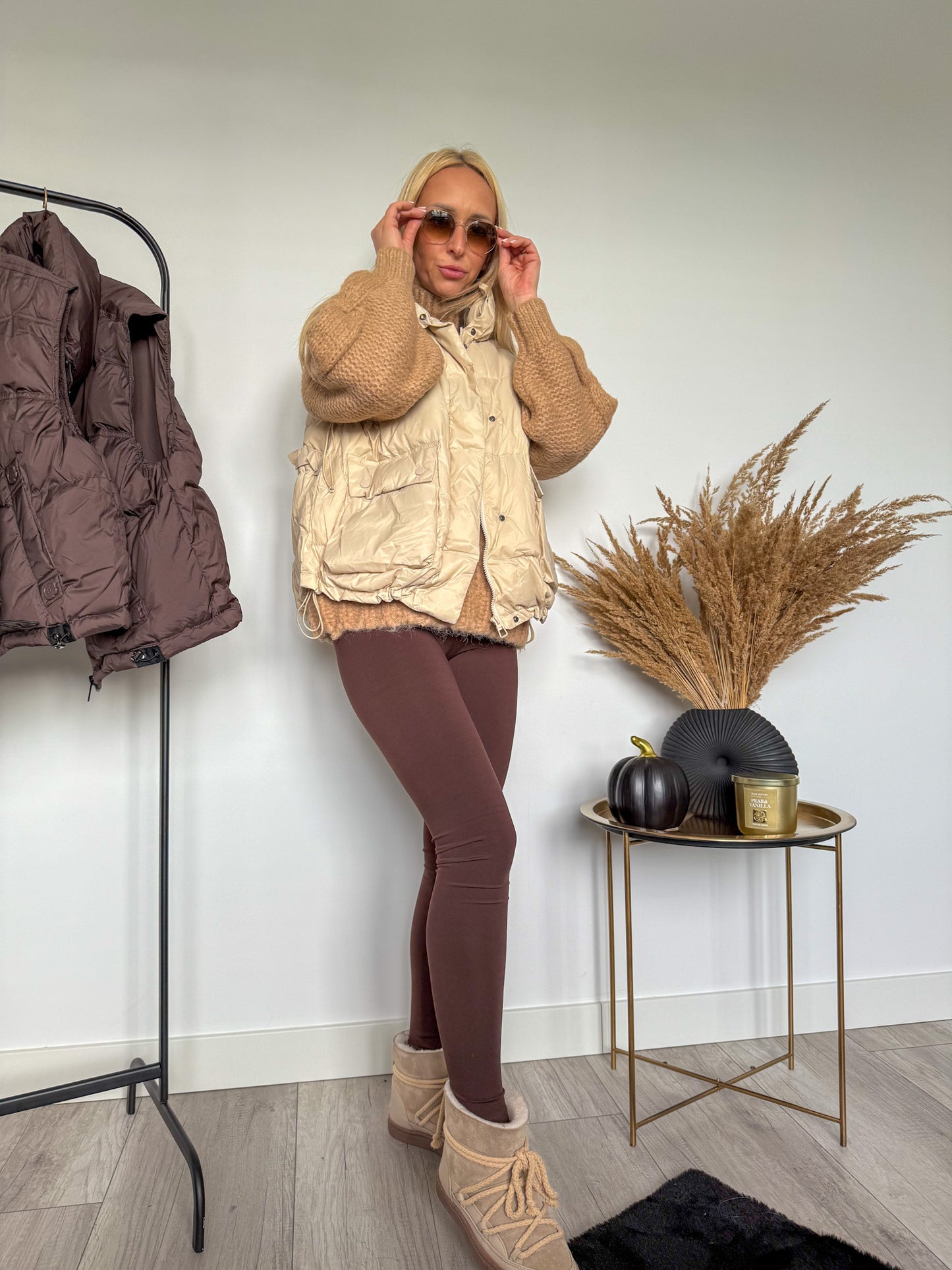 Kamizelka z falbanką