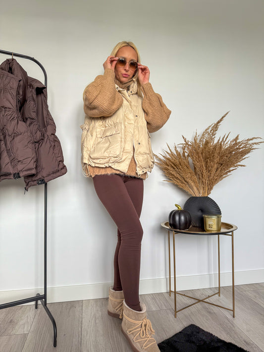 Kamizelka z falbanką